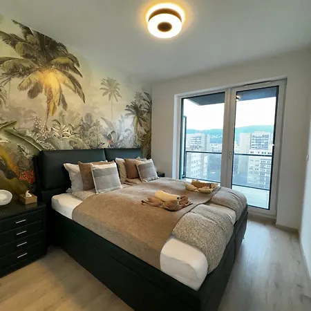 Riverguard With Free Parking *